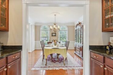 15039 Walking Stick Way, Haymarket, VA 20169