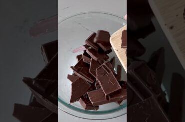 #chocolatetart #angeliquecooking #gourmet #french #dessert #ilovetobake #mombaker #chocolatepie #pie