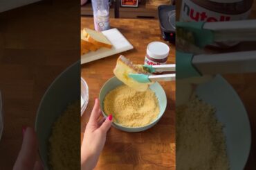 Best French toast everrrr #breakfast #recipe #nutella #cookies #shorts