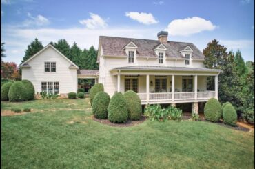 Video tour of Residential at 105 Ariel Court, Roswell, GA 30075