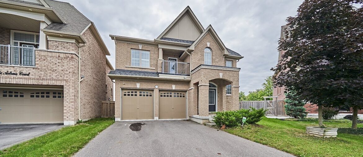 213 Arctic Actress Court, Oshawa (Updated) – Open House Video Tour 213 Arctic Actress Court, Oshawa (Updated) - Open House Video Tour