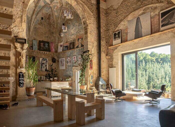 An abandoned 16th-century Church renovation in Northern Spain [700x709]