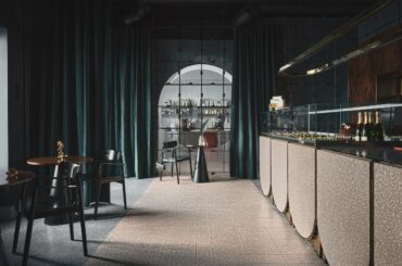 Bonbon Cafe in Opole, Poland. [2560x1708]