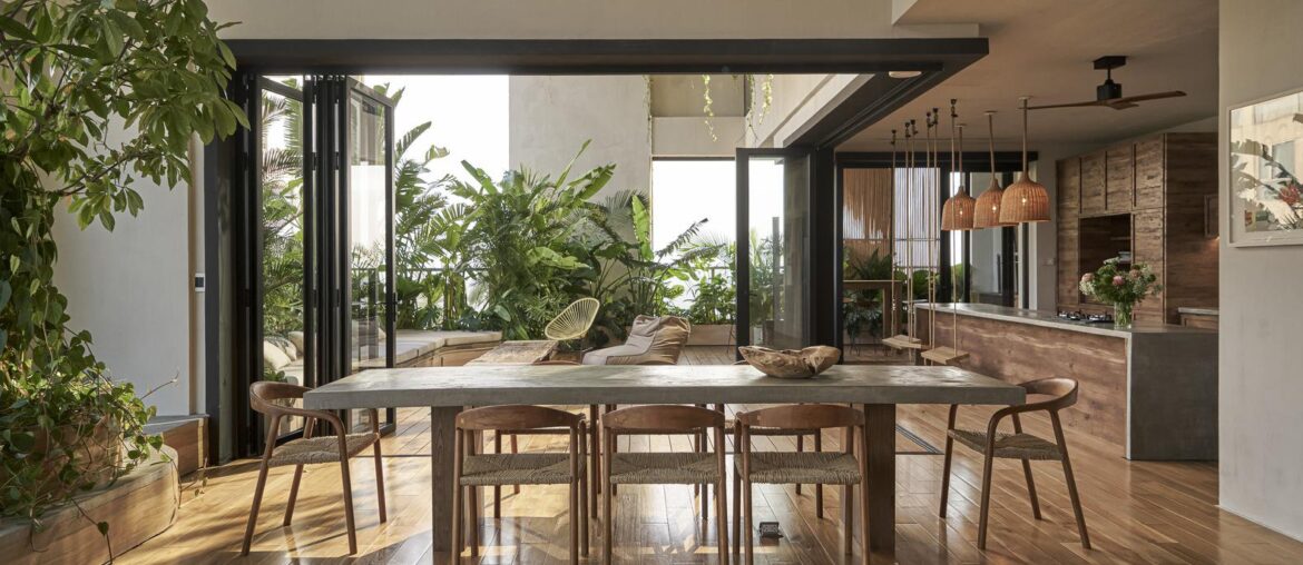 Penthouse with open plan kitchen, dining, balcony [1582 x 947] Saigon, Vietnam