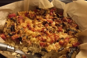 Gratin de torsades aux champignons et dés de jambon