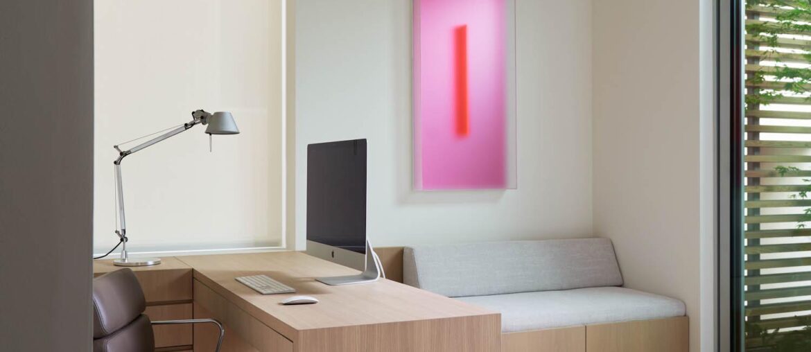 House in Manhattan Beach, by Montalba Architects [1500x1941]