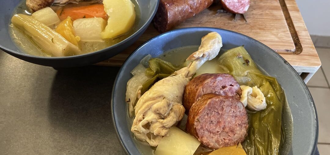 Potée aux légumes, poulet, Morteau (inspiration pot-au-feu).