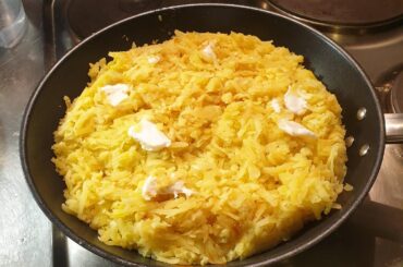 Roesti, boudin et compote de pomme