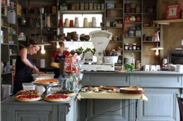 Bretagne kitchen converted into a small bistro