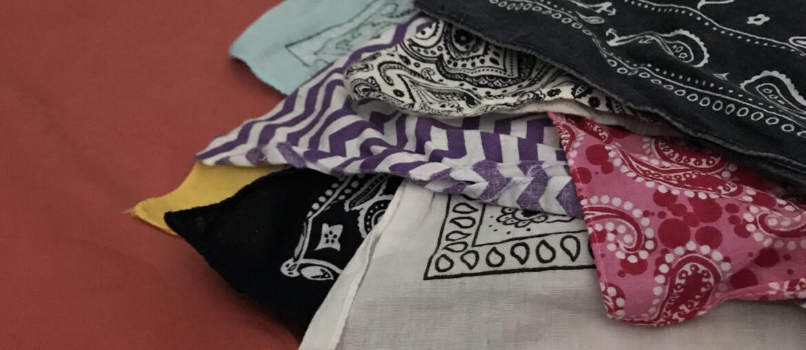 Bandannas are washed and ready for the week!💪🏽 this is how I have fun as a BOH no one sees me baker.