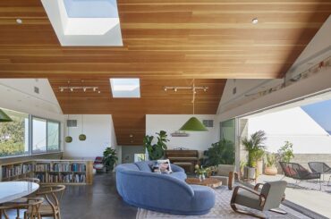 Clad ceiling open plan living to balcony overlooking hills [1395 x 793] Los Angeles, CA
