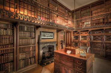 The study room inside Abbotsford House, Scotland [2500x1667]