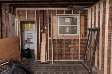 Any chance for feedback on my kitchen design? [Cross Post from r/InteriorDesign]