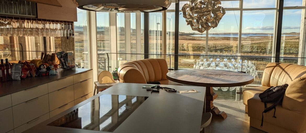 The kitchen at the place I'm staying this week - Nov 2022 - Iceland [4032 x 2268]