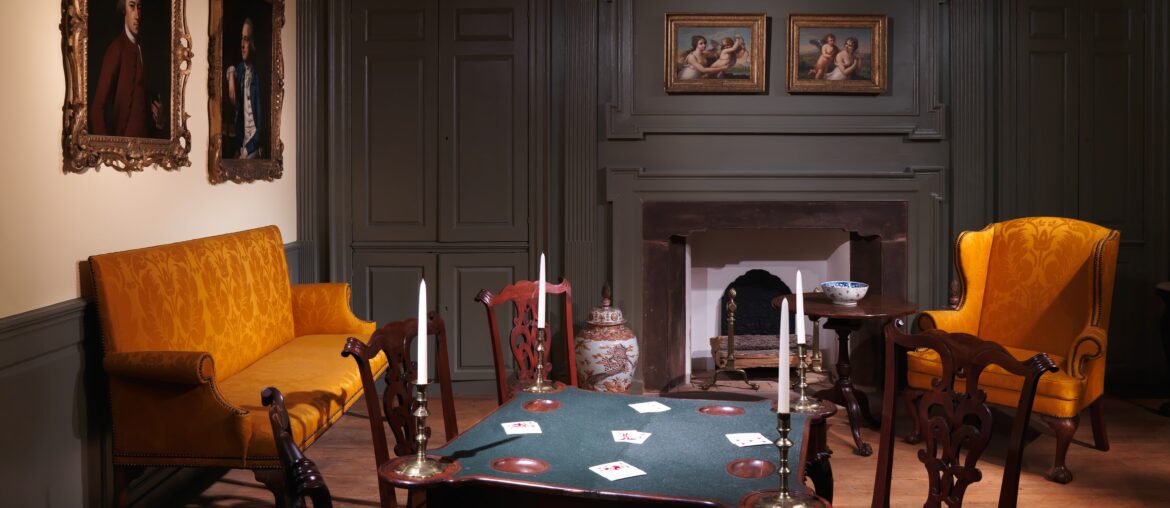 Woodwork of a Room from the Colden House, Coldenham, New York. This room—including the fireplace wall, paneled dado, and cornice—comes from a house built in the Hudson River valley. (ca. 1767) Now in the Metropolitan Museum of Art, New York.[4000x2990]