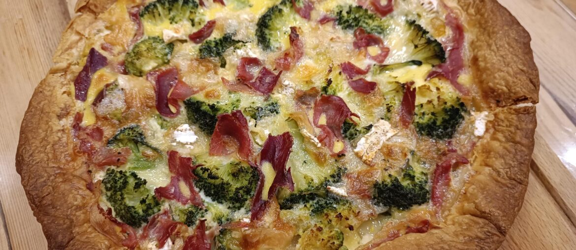 Tarte camembert - Brocolis - jambon cru