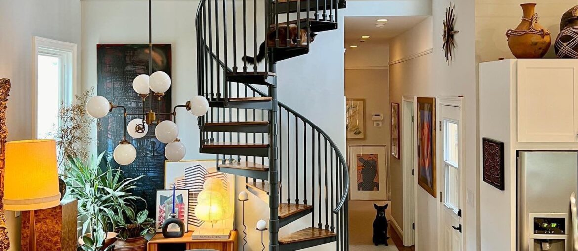 Renovated Victorian home with a mezzanine in Haight-Ashbury, San Francisco, California [1440x1800]