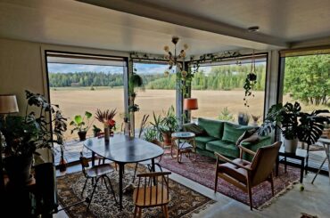 From a barn to home [1920x1440] (article in comments)