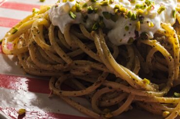 Pâtes au pesto de pistaches et stracciatella