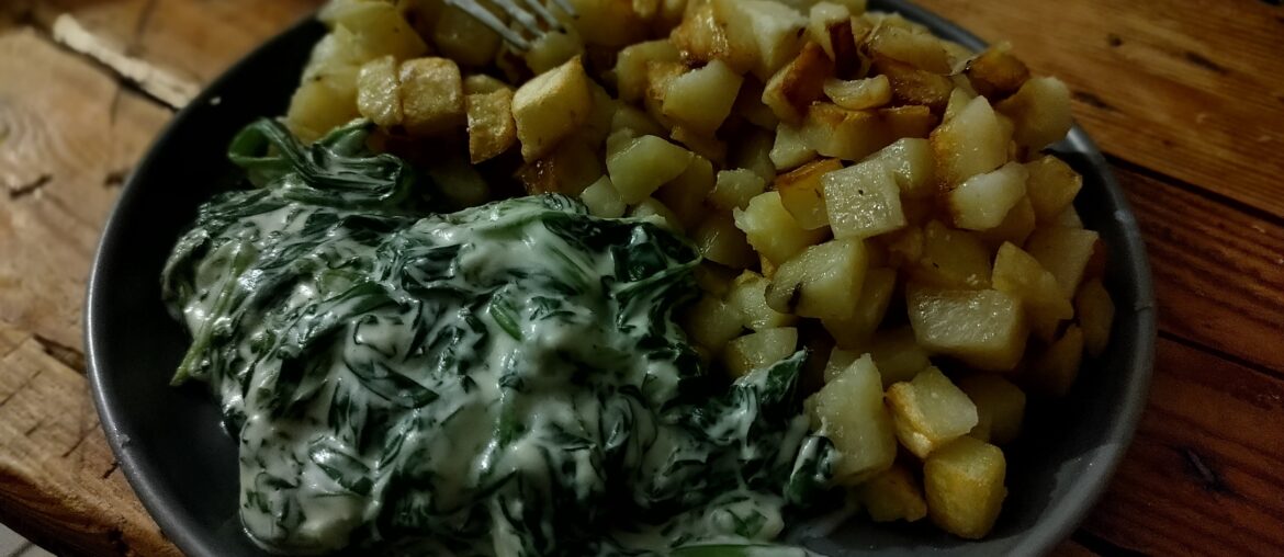 Pomme de terre rissolées avec des épinards a la crème