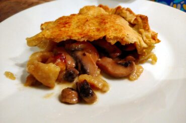 Je suis assez content de ma tourte aux champignons de ce soir.