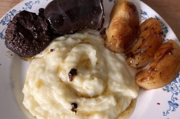 Boudin aux pommes, purée maison