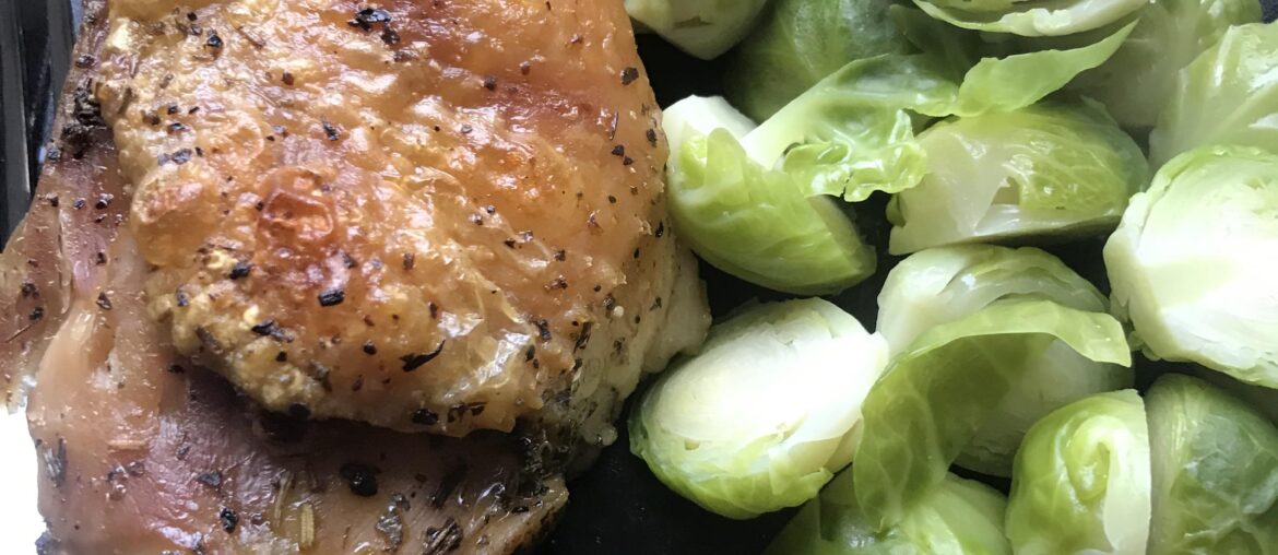 Cuisse de poulet confite et choux de Bruxelles