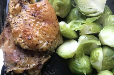 Cuisse de poulet confite et choux de Bruxelles
