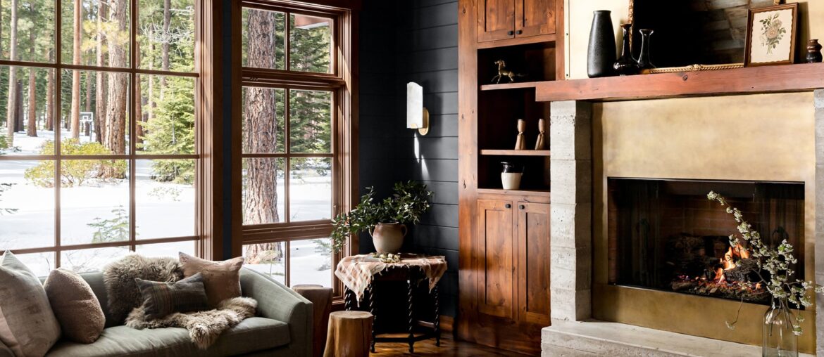 A moody modern take on a woodsy cabin // Designed by Colossus Mfg. [1920 x 2880]