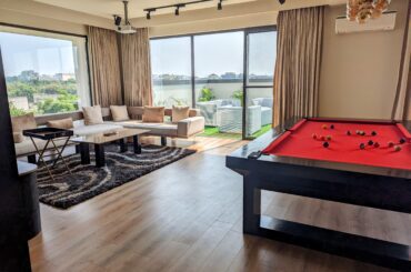 Putting my Entertainment room together [4080 x 3072]