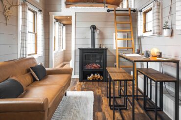 Cedar Brook Tiny Cabin in New Gloucester, Maine (3728 × 5592) [OC]