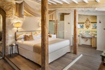 Bedroom from a hotel in Torrita do Siena, Italy [1440x960]