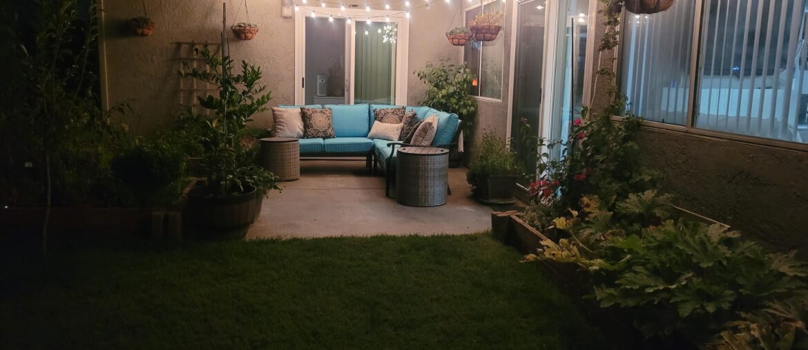 Cozy Patio Pasadena, California [4032x3024]