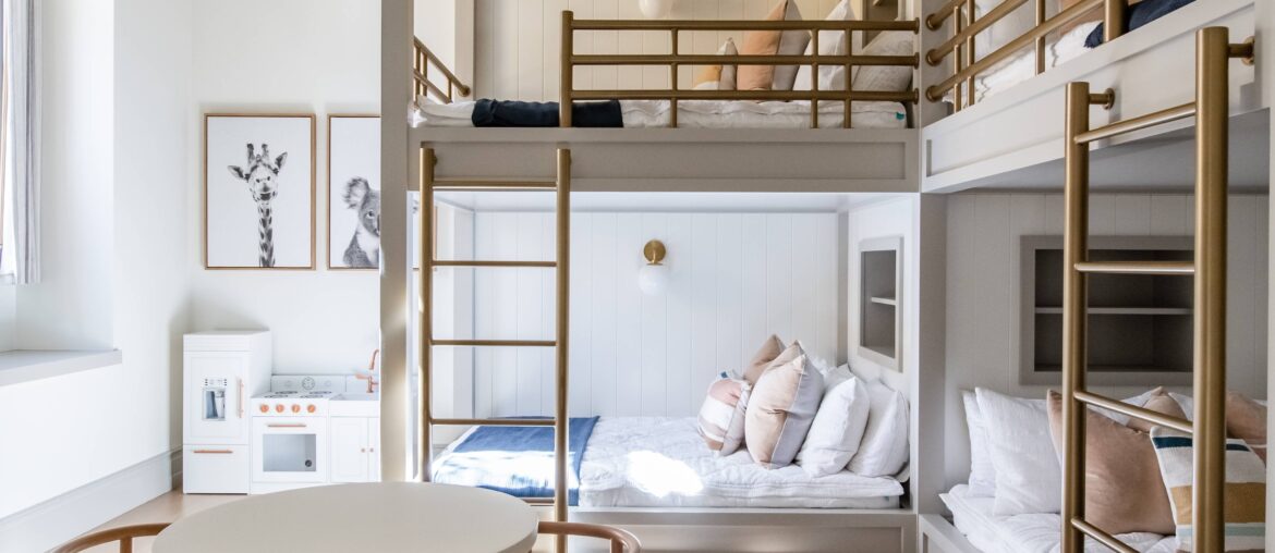 Kids' bunk room with tall ceilings in a Utah home [4128x6192]