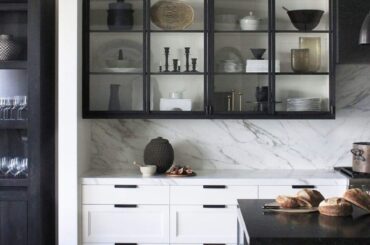 Black Kitchen Cabinets Ideas for a Chic Look