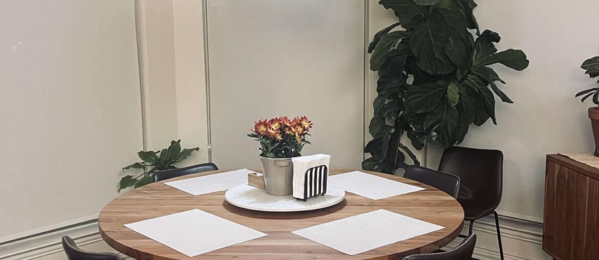 New light piece over the dining area - Arlington, TX [3024x4032]