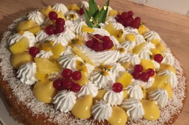 Baba exotique : Citron vert/mangue/passion/ananas/rhum/vanille et chantilly coco ☺️