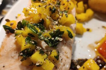 Saumon-mangue-basilic