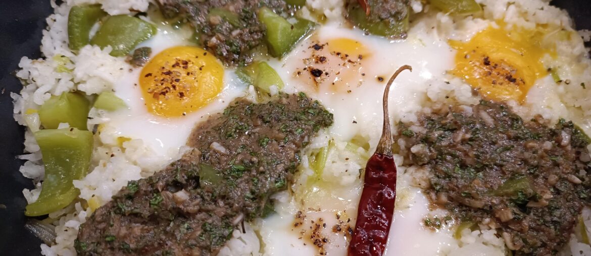 Riz frit, sauce au anchois et citron