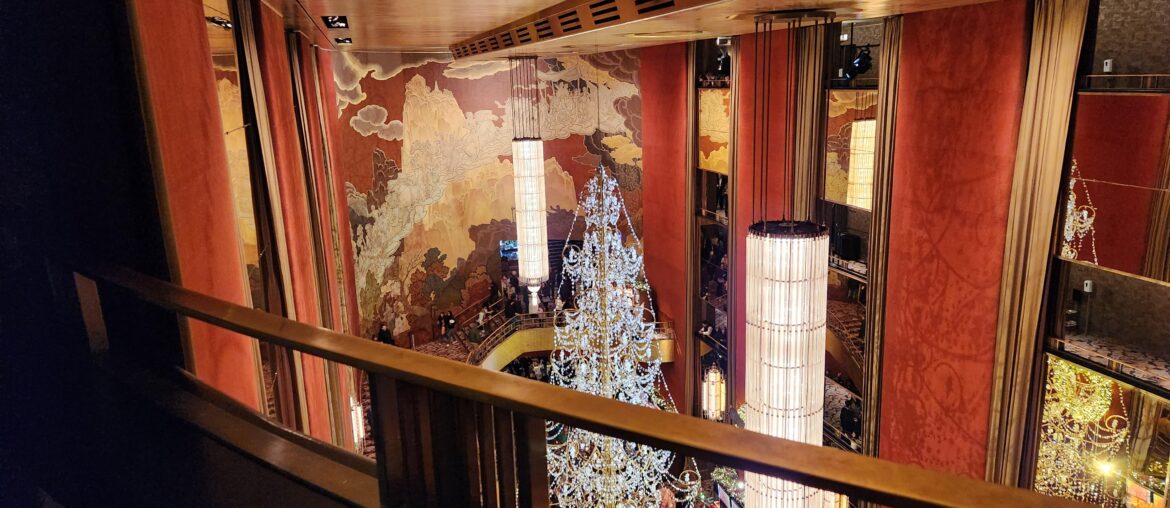 Grand Lobby of Radio City Music Hall, Rockefeller Center, Manhattan, New York City. Architect Edward Durell Stone, Interior Designer Donald Deskey. Opened December 27, 1932, the storied Theatre will turn 90 years old this week.[4000x3000]