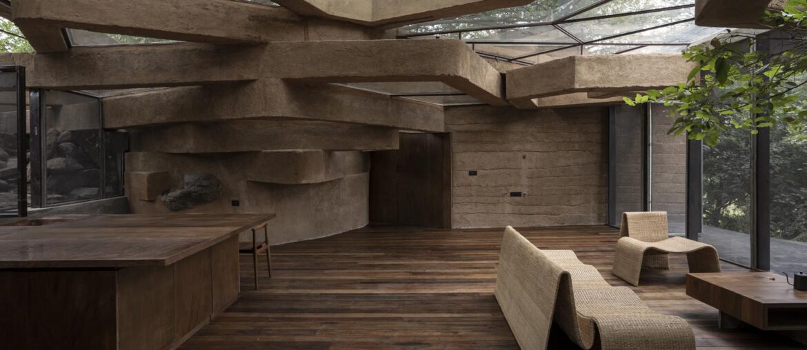 Unique Dining and Living room in Chuzi House [1500 x 1000] Shoolagiri, India