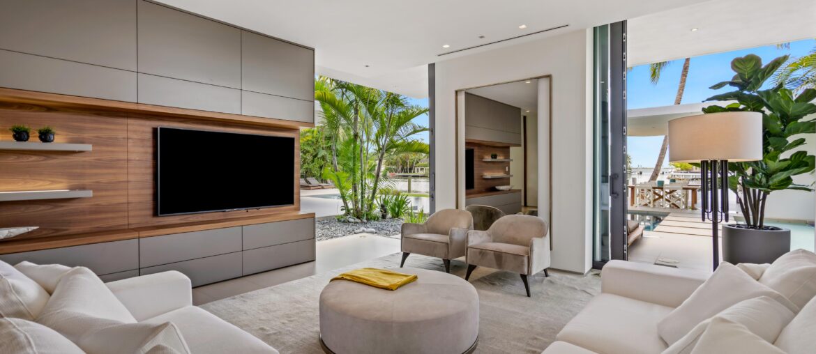 Rapper Lil Wayne's Miami Beach, FL Mansion [5000×3333]