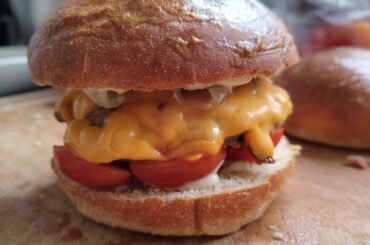 Burger du dimanche (pain maison aussi)