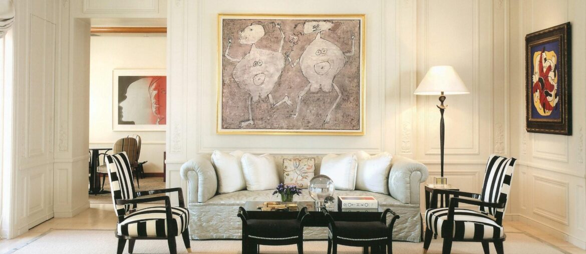 Full-floor apartment for an avid art collector & trustee of the MOMA and Whitney Museums at 720 Park Avenue. Interior by Anne Carson. Works by Giacometti, Picasso, Gio Ponti, Lalanne, Calder, and Dubuffet can be seen. [1920x1080].