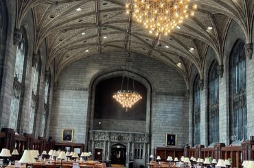 Harper Library - The University of Chicago [1170 x 2080]