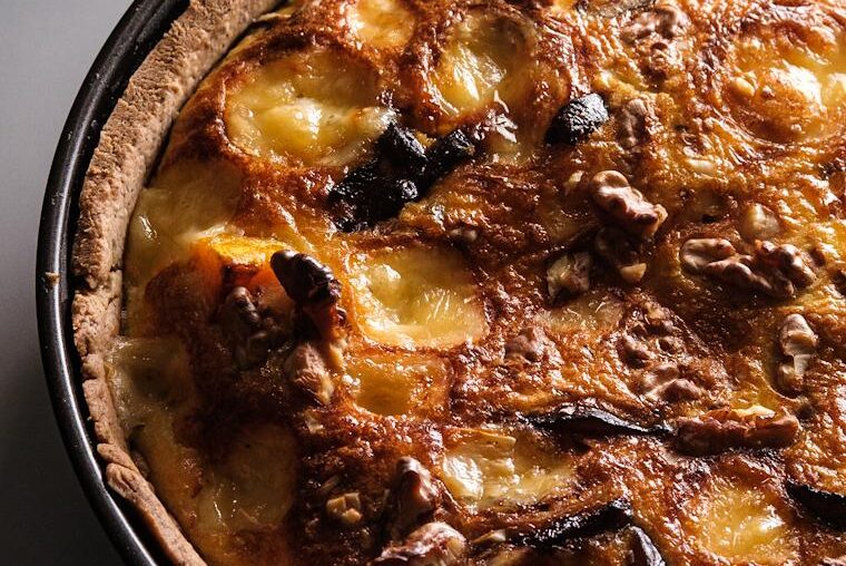 Quiche au Butternut rôti, shiitake, comté et noix avec une pâte brisée au sarrasin