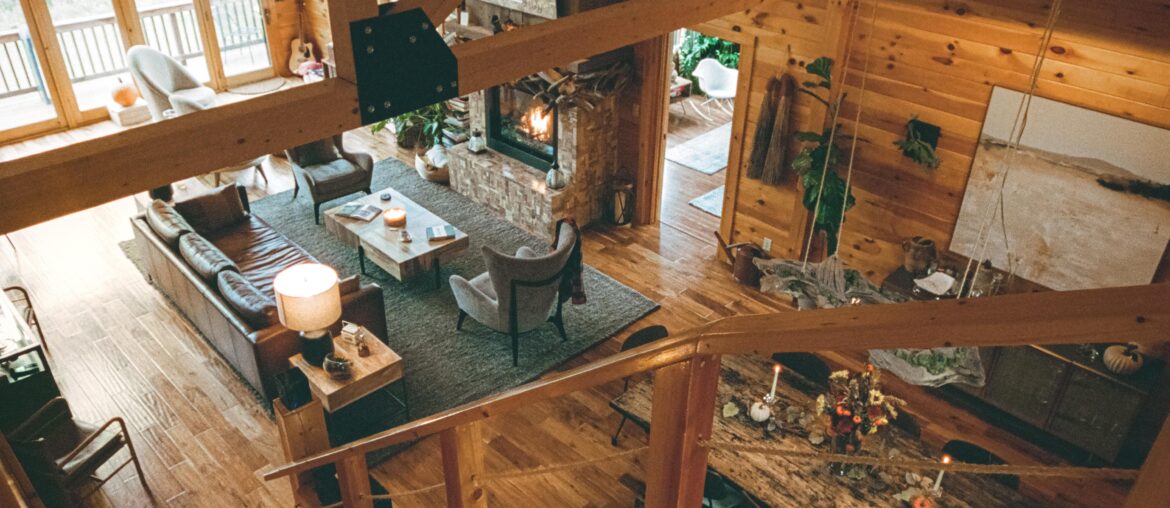 Clapper Hollow Lodge, shot on Portra 400 Film // OC // 4492 × 6768