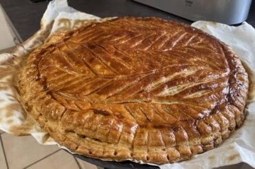 Mission galette des rois ! (aux pépites de chocolat)