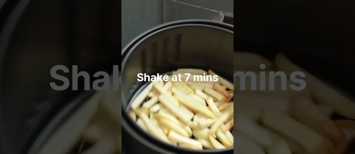 French Fries in Air Fryer. Crispy, Golden Brown. Zero Oil.