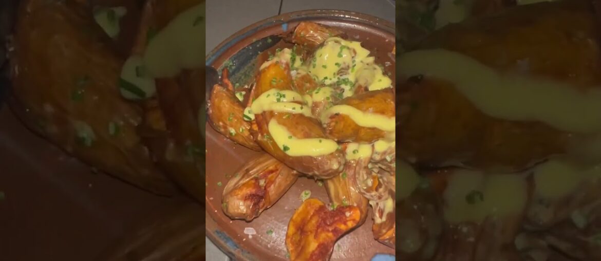 Bar Pigalle - French Restaurant in Detroit #detroit #detroitrestaurants #thingstodoindetroit